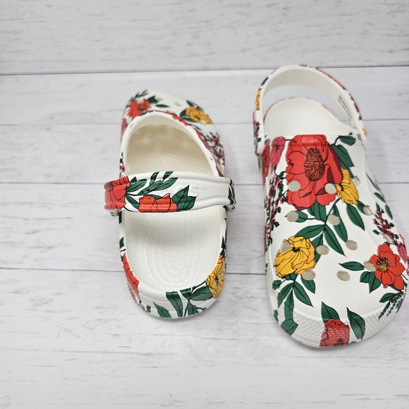 Crocs Limited Edition Floral Clogs - Picture 3 of 9